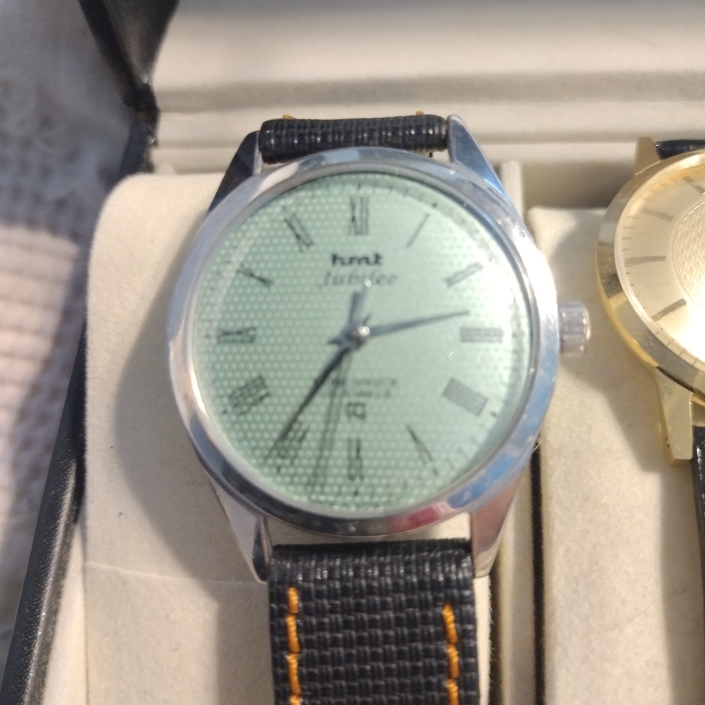 Watch bundle - Picture 6 of 7